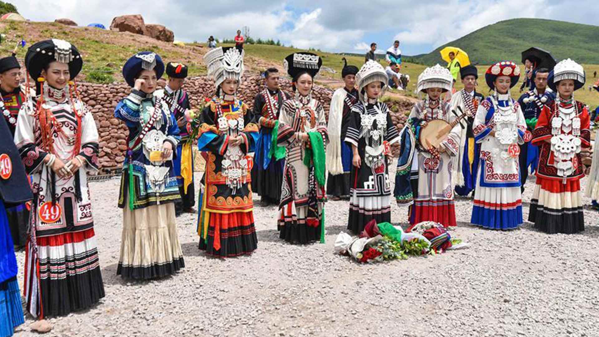 Жители Байкала народности