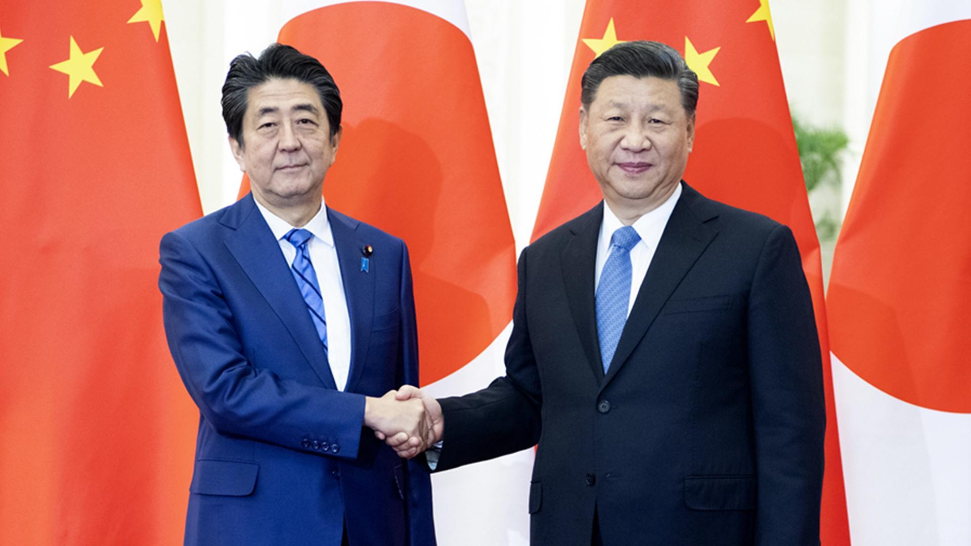 Япония дипломатические отношения. Си Цзиньпин и Япония. Си Цзиньпин и Синдзо Абэ.