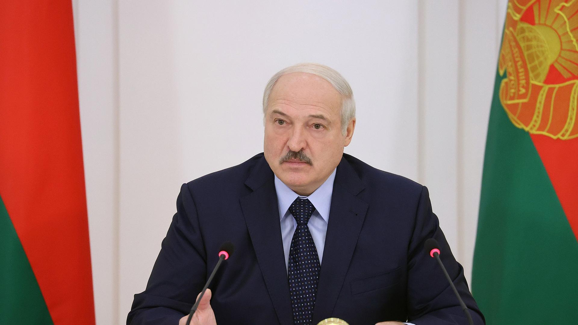 Лукашенко 2021