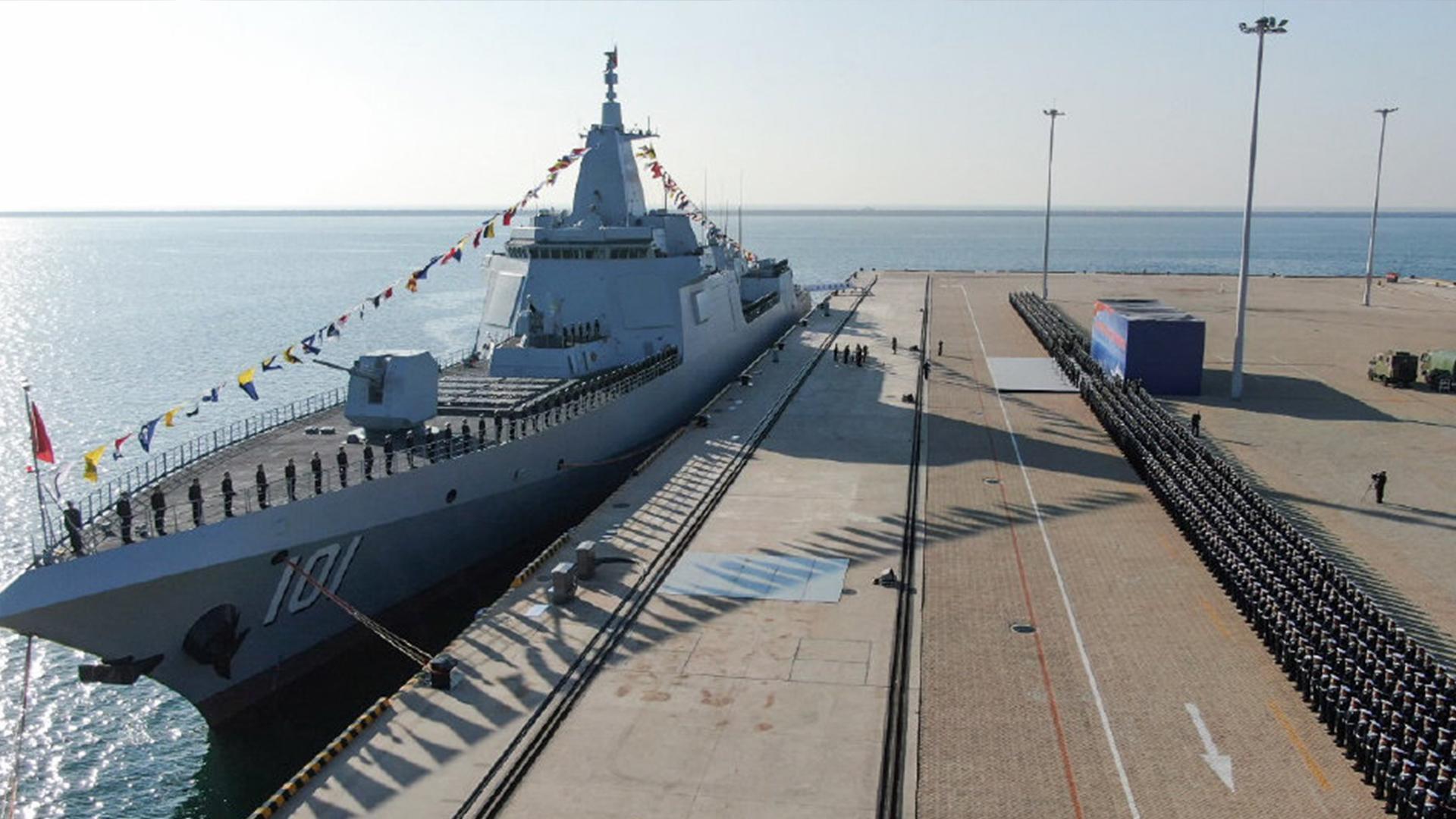 Китай 55. Эсминец проекта 055 Наньчан. Китай Type 055. Type 055 Renhai. Chinese Navy Type 055 DDG large Destroyer.