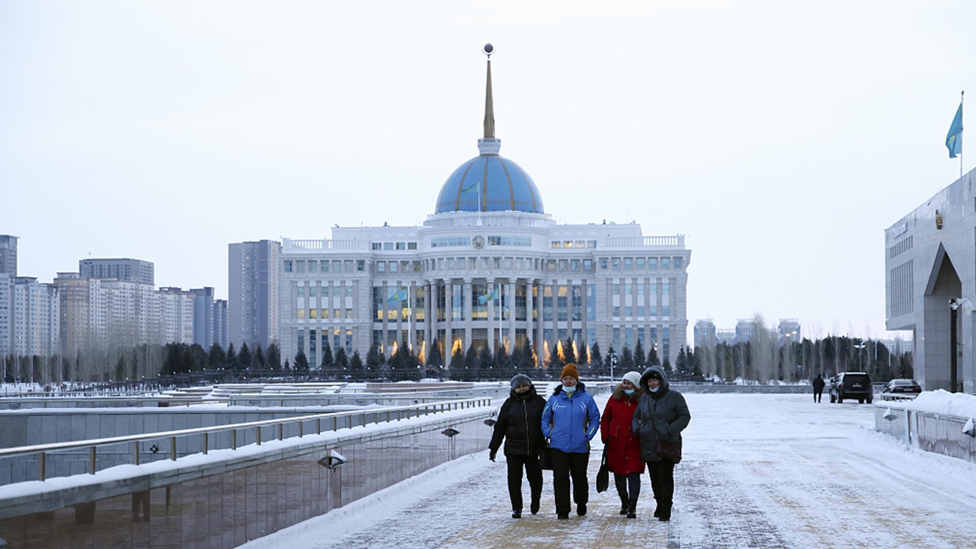 Что со временем в казахстане. Резиденция Казахстана встреча. Qazaxistan.